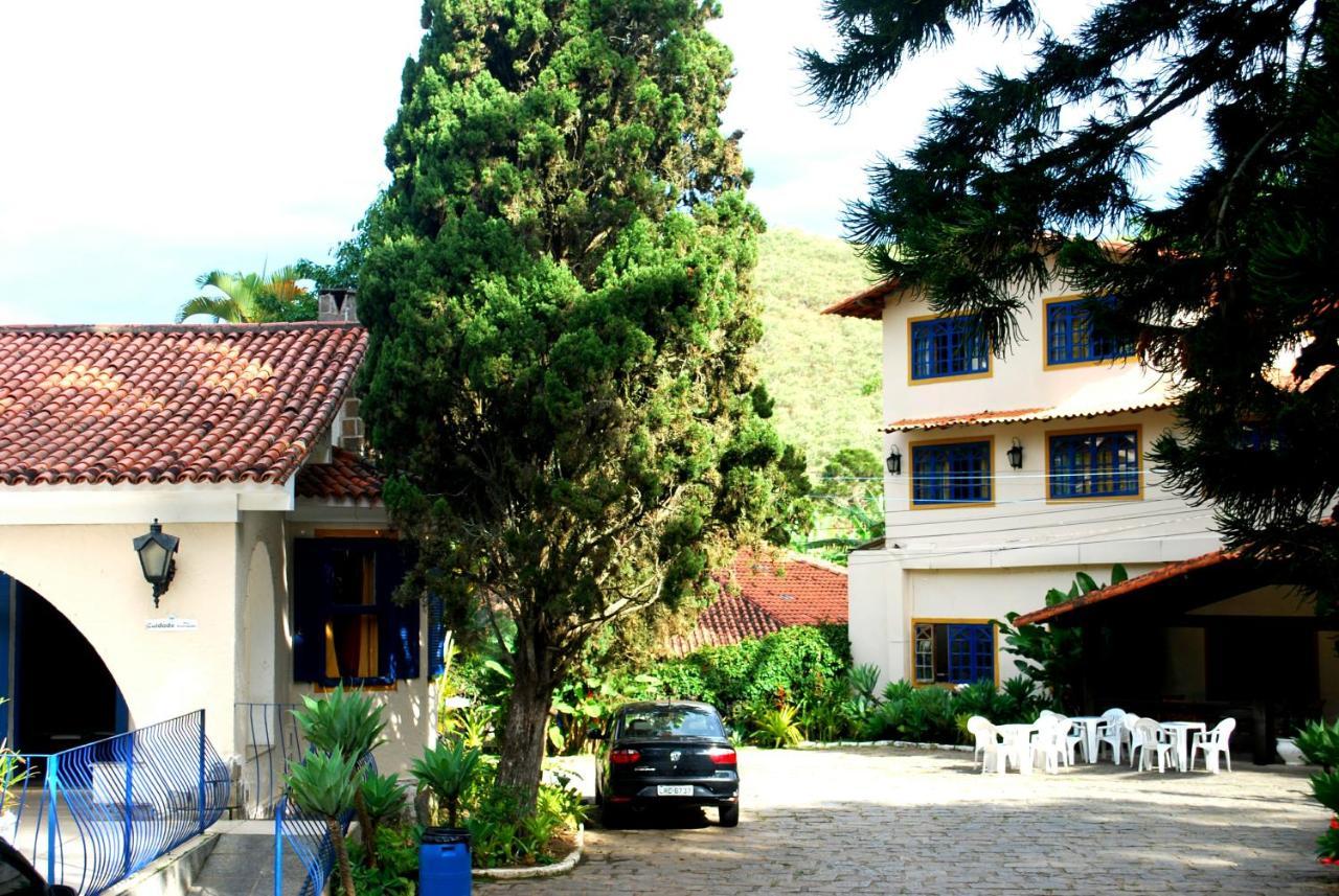 Montanhes Miguel Pereira